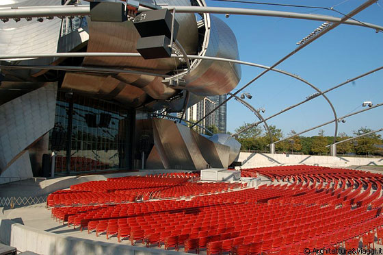 MILLENNIUM PARK - Jay Pritzker Pavilion è un progetto dell'architetto canadese Frank Gehry