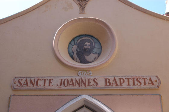 BONIFACIO - San Giovanni Battista in una cappella della Haute Ville