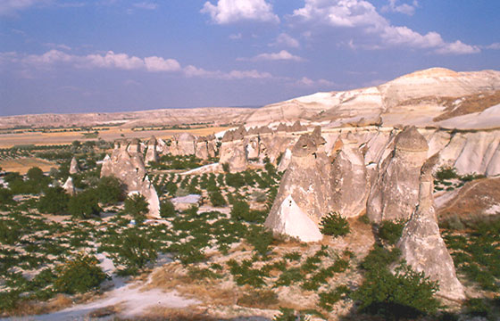 LA CAPPADOCIA - Peribacalari Vadisi - Valle dei Camini delle Fate