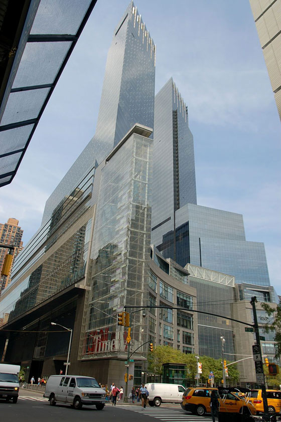 MIDTOWN WEST - Le due alte torri del Time Warner Center di Skidmore Owings & Merrill sono costate 1,8 miliardi di dollari 