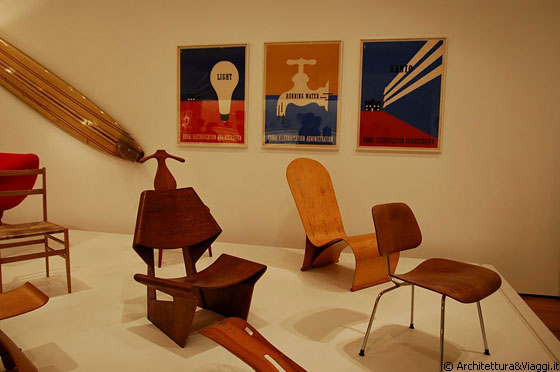 MIDTOWN MANHATTAN - MoMA: in primo piano Lounge Chair in teak - Grete Jalk (Danimarca), 1963
