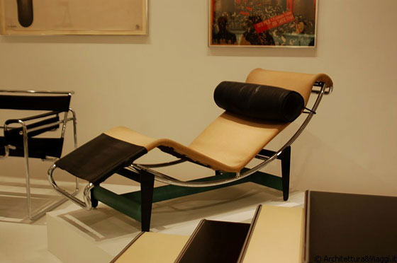 MIDTOWN MANHATTAN - MoMA: Chaise Longue - Pierre Jeanneret, Le Corbusier e Charlotte Perriand, 1928