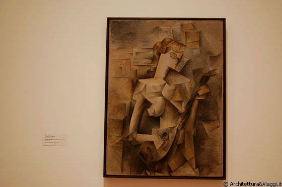 MIDTOWN MANHATTAN - MoMA: Pablo Picasso - Girl with a Mandolin (Fanny Tellier), 1910