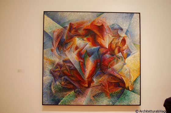 MIDTOWN MANHATTAN - Umberto Boccioni al MoMA: Dinamismo di un foot -baller, 1912