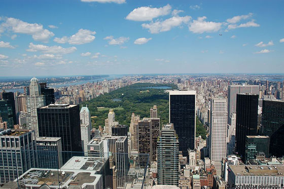 MIDTOWN MANHATTAN - Il grande vuoto di Central Park divide non solo fisicamente ma anche culturalmente e come stile di vita i due quartieri a est e a ovest