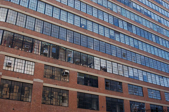 NEW YORK CITY - Un tempo l'epicentro artistico e culturale della città era Manhattan, oggi invece ci sono comunità di artisti, musei e galleria dappertutto