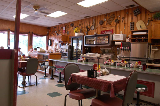 OHIO - Berlin - l'interno del Boyd & Wurthman Restaurant 