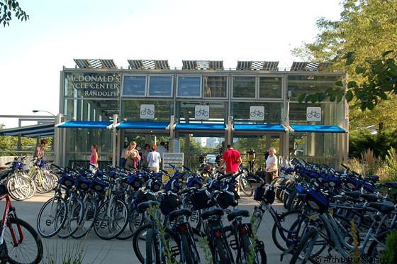 CHICAGO - Millennium Park: McDonald's Cycle Center