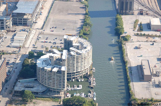 CHICAGO - River City