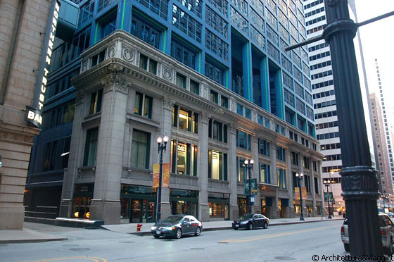 CHICAGO - Chase Plaza (ex Otis Building) - arch. Moriyama & Teshima, 1989 - 10 S. LaSalle Street