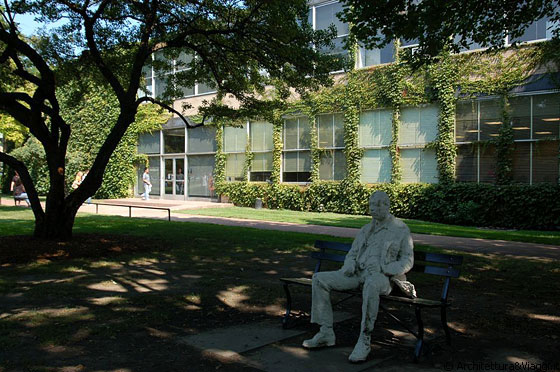 CHICAGO - IIT - L'area antistante Perlstein