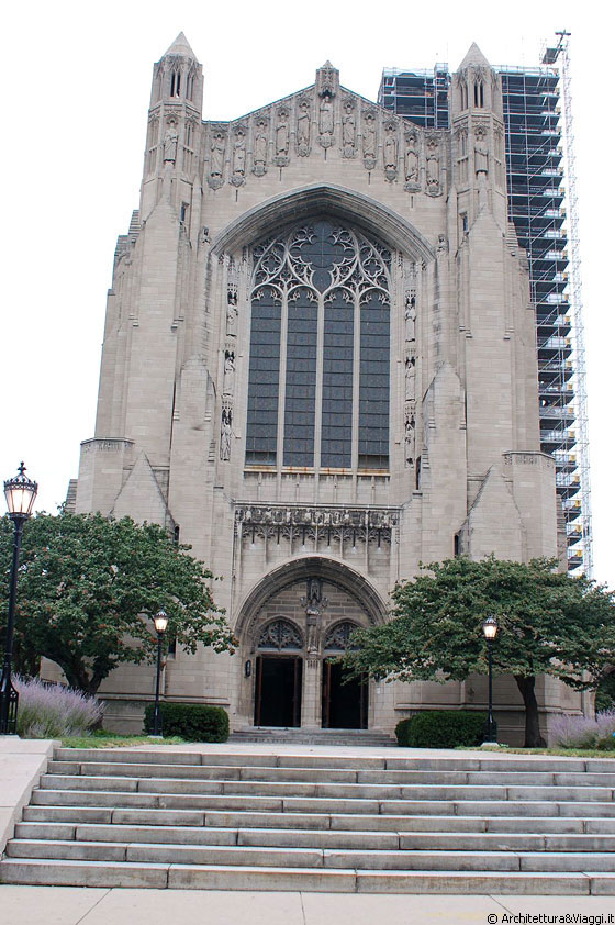 CHICAGO - Rockefeller Chapel - Bertram Grosvenor Goodhue & Goodhue Assoc., 1928