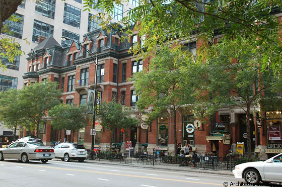 CHICAGO - Camminando tra Michigan Ave e Chicago Ave