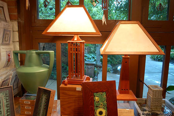 OAK PARK - Lo shop della casa-studio di Frank Lloyd Wright: lampade di design wrightiano