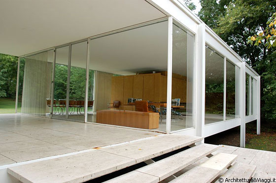 FARNSWORTH HOUSE - Per informazioni e prenotazioni www.farnsworthhouse.org