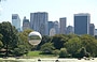 CENTRAL PARK . Dal lago vista sui famosi grattacieli: Solow Building, A&T Building