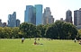 CENTRAL PARK SOUTH. Dallo Sheep Meadow vista sul Time Warner Center e sulla Hearst Tower di Foster