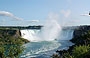 NIAGARA FALLS. Dal Queen Victoria Park vista su Horseshoe Falls