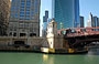 ARCHITECTURAL RIVER CRUISE. I caratteristici ponti in ferro che attraversano il Chicago River