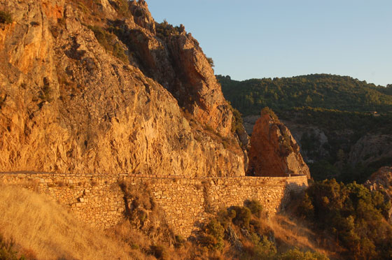 PIANA - Percorriamo la D81 al tramonto