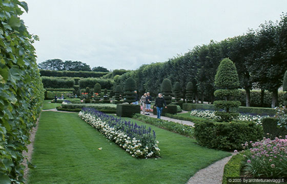 VALLE DELLA LOIRA - TURENNA - Chateau de Villandry - Jardin des Simples 