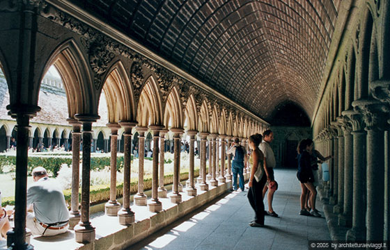 NORMANDIA - Le Mont Saint Michel visto dall'omonima baia 