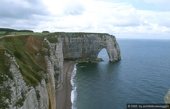 NORMANDIA - Etretat - splendido paesaggio della costa normanna