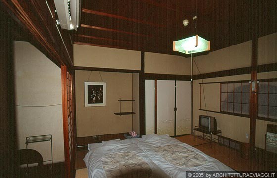 NARA - Ryokan Seikan-so: ricordatevi di togliere le scarpe