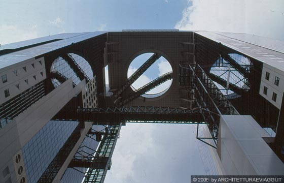 OSAKA  - UMEDA SKY BUILDING - Hiroshi Hara