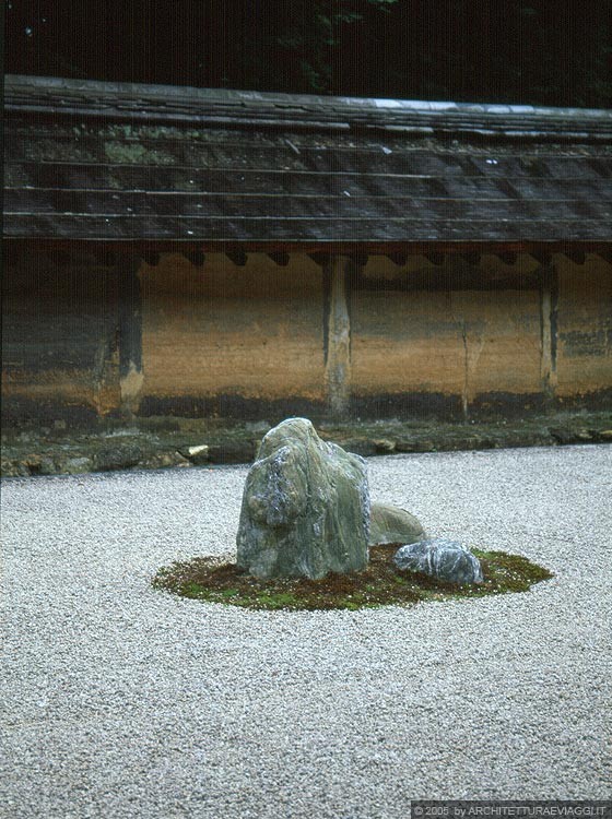 KYOTO NORD-OVEST - RYOANJI TEMPLE, periodo Kamakura - Karesansui o giardino secco 