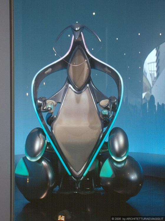 EXPO AICHI 2005 - La poltrona-robot-i-unit, Toyota