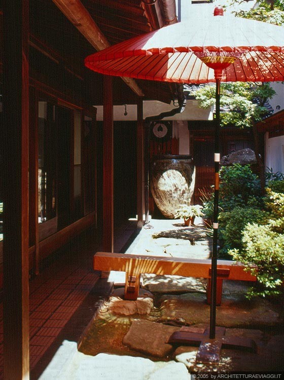 TAKAYAMA - Fujii Folkcraft Art Gallery