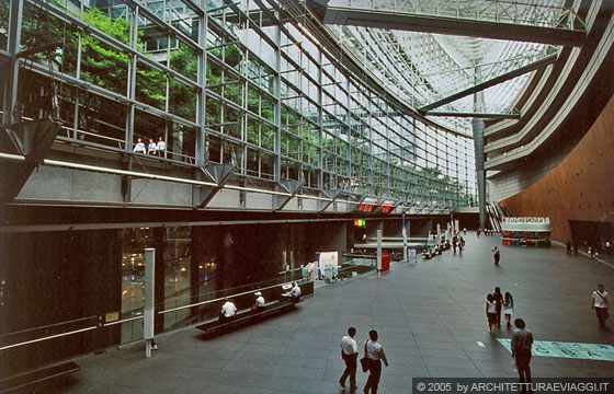 TOKYO CENTRO - Tokyo International Forum - Glass Hall