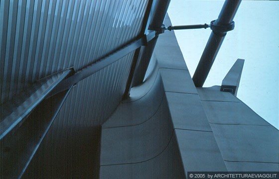 TOKYO - Yoyogi National Gymnasium - Kenzo Tange/URTEC: particolare 