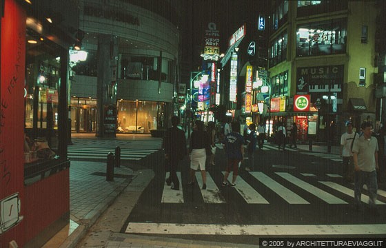 TOKYO SHINJUKU - Verso il 