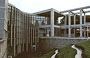 NAGOYA. Municipal Museum of Modern Art - l'ingresso principale visto dal giardino in declivo 