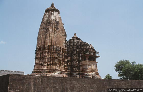 KHAJURAHO - Javari Temple 