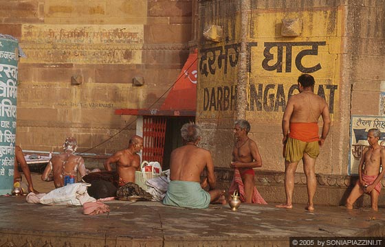 VARANASI - Il sistema delle caste