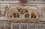 UDAIPUR. Jagdish Temple - altorilievi di due elefanti