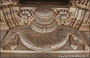 RANAKPUR. Chaumukha Temple - particolare della soglia e di un gradino di accesso