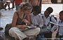 KHAJURAHO. Il villaggio antico - è ora di uscire da scuola: I'm teaching