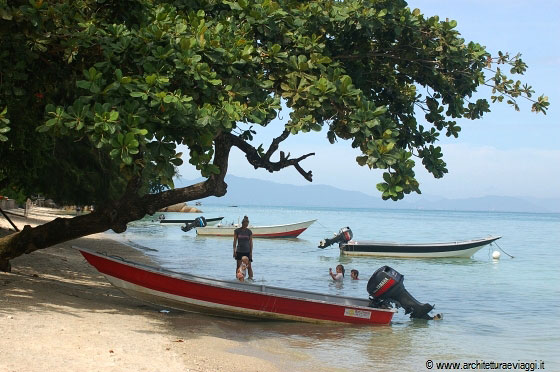 ISOLE PERHENTIAN - Ci sono due isole principali: Kecil e Besar
