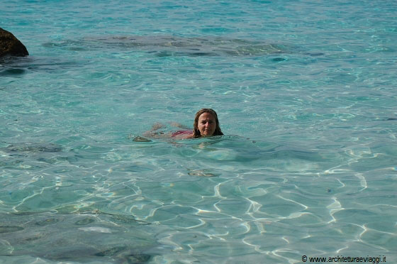 ISOLA PERHENTIAN BESAR - Sguazzo felice nel 