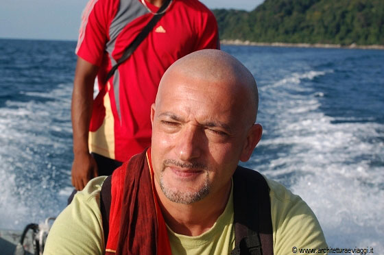 ISOLE PERHENTIAN - Francesco con il suo nuovo look, ha detto 