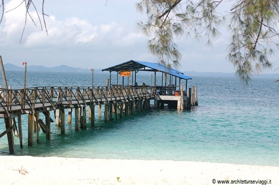 ARCIPELAGO DI SERIBUAT - La quieta Pulau Besar, perfetta per due giorni di completo relax