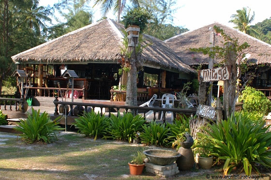 PULAU BESAR - Il bar ristorante del Mirage Island Resort
