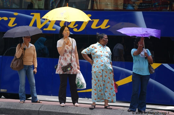 KUALA LUMPUR - Nelle diverse comunità etniche del paese il senso di appartenenza alla propria etnia è molto forte