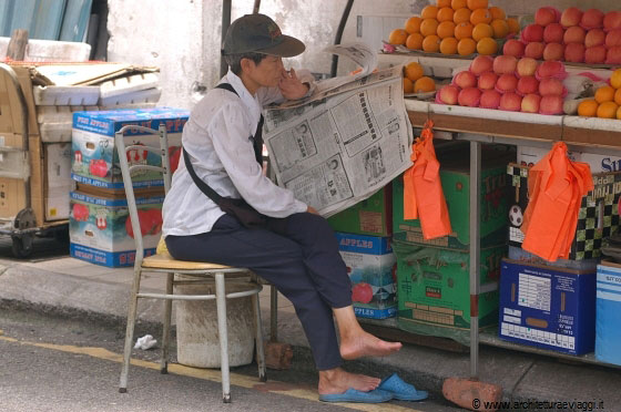 KUALA LUMPUR - Venditori ambulanti