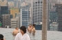 MARINA BAY SANDS. E' bello nuotare sul tetto di un grattacielo