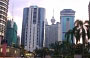 KUALA LUMPUR CITY CENTRE. Comprende un parco, un centro convegni, una delle migliori sale da concerto al mondo e le torri Petronas